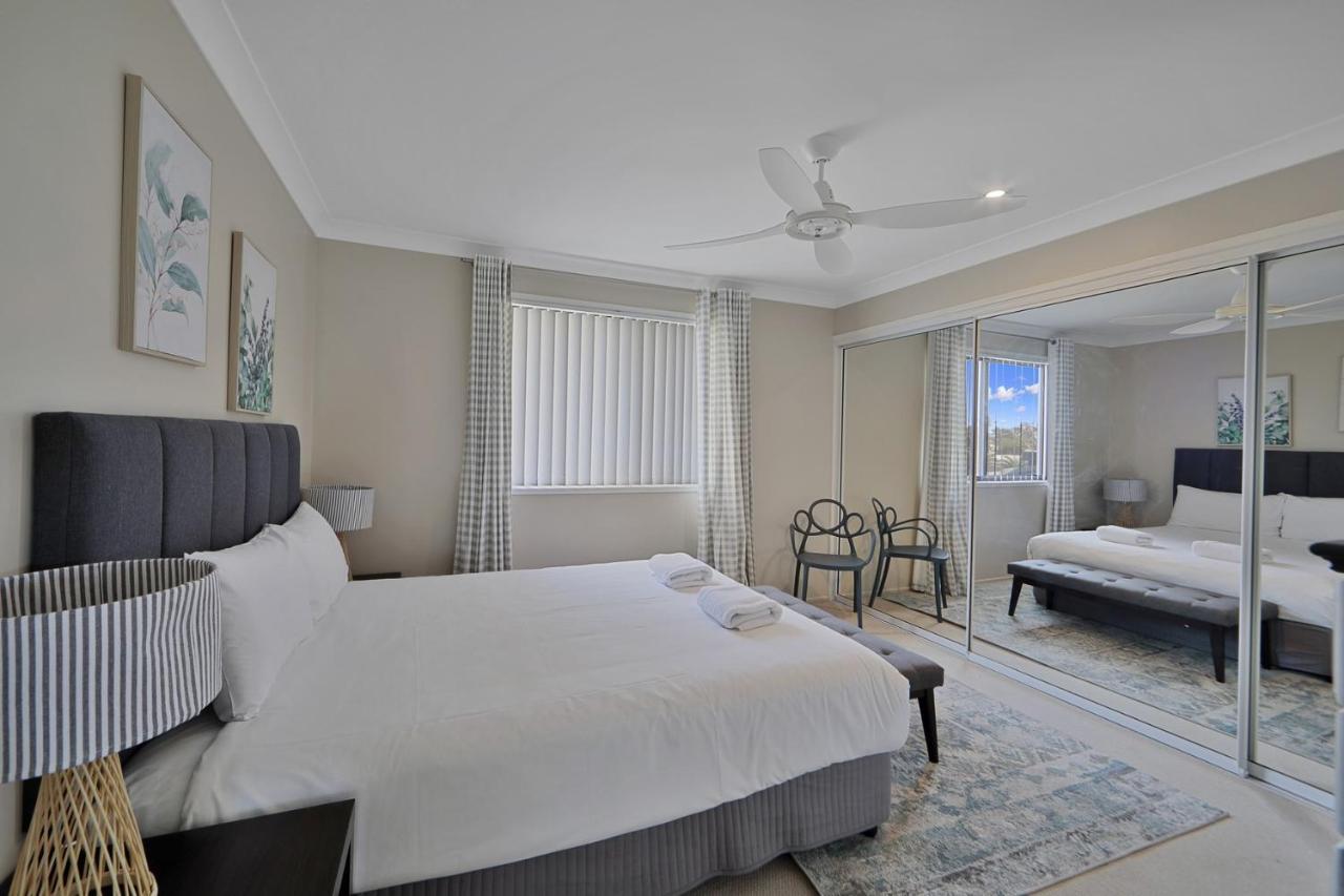 Breakaway At Bargara Apartment Exterior photo